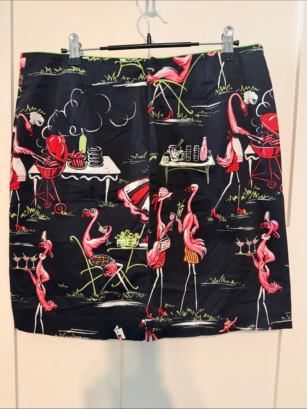 Vintage 90s Novelty Flamingo BBQ Cookout A-Line Skirt - Black with Pink Print - Picture 4 of 13